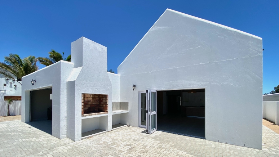 3 Bedroom Property for Sale in Velddrif Western Cape